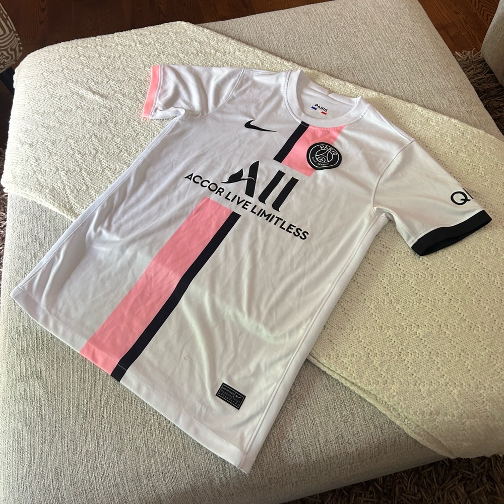 Nike Paris special edition soccer jersey